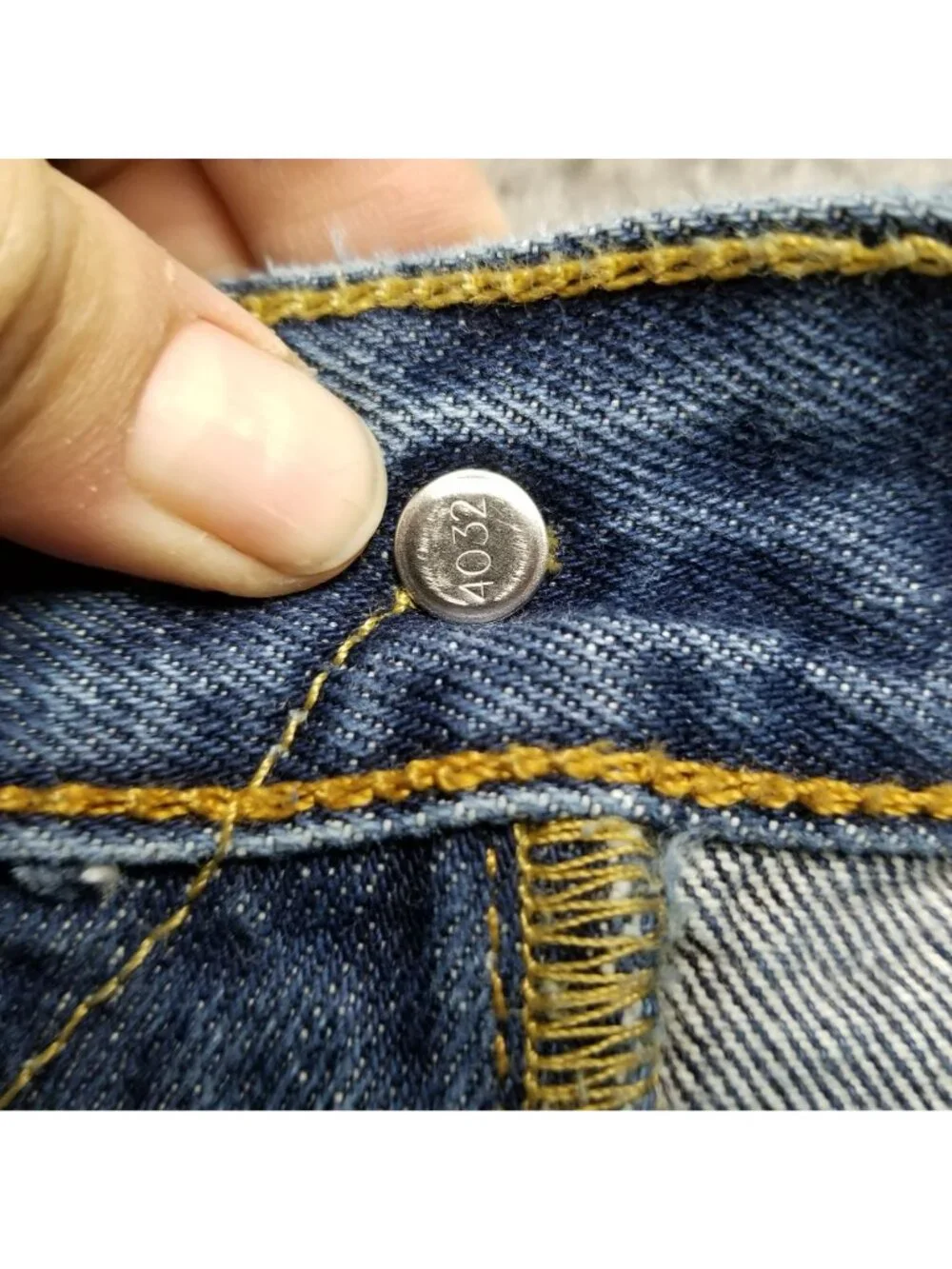 Levis Jeans Mens 38x30 Blue 501 Cotton Denim Button Fly Classic Straight *Read*